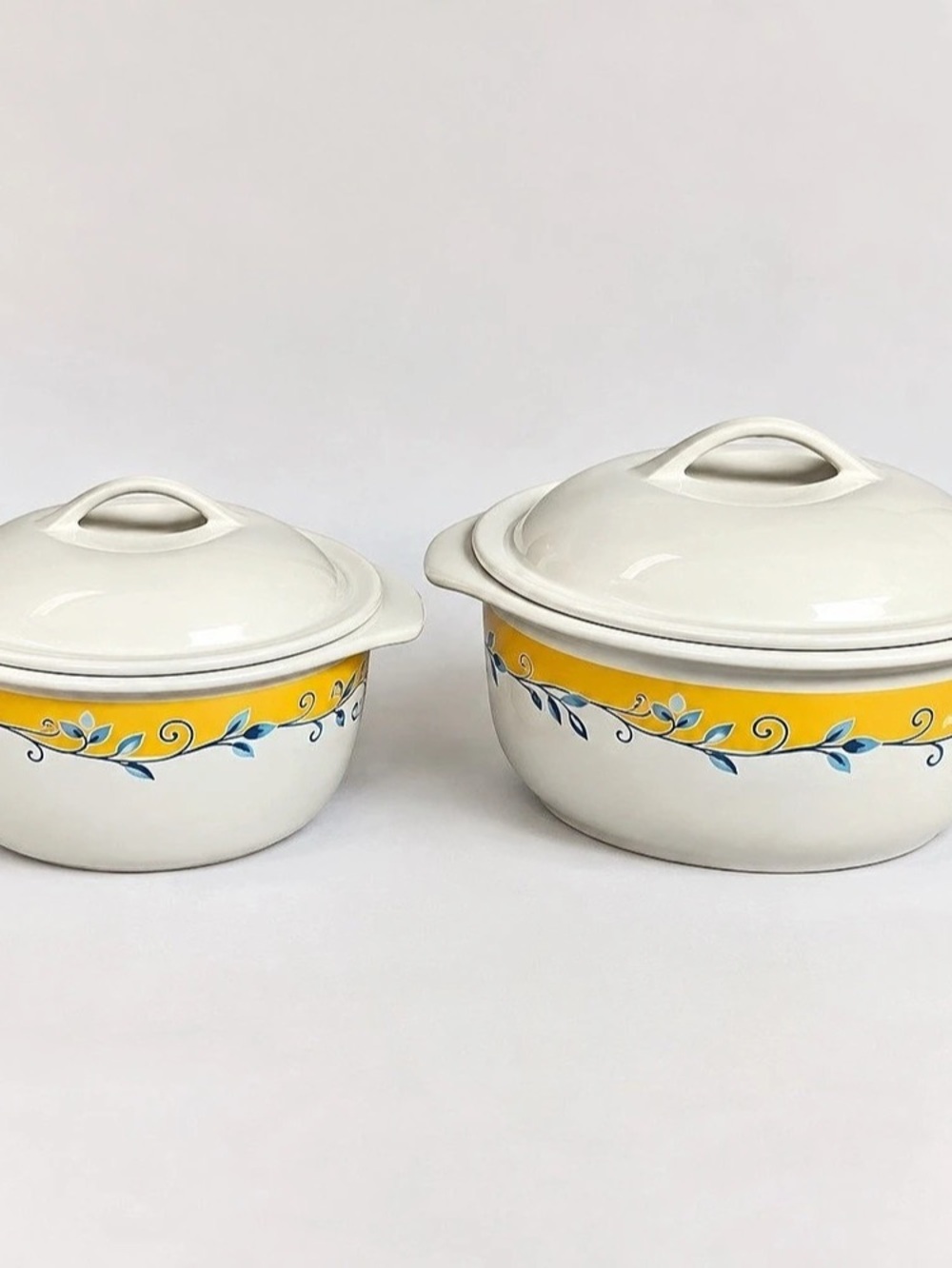 Corelle Coordinates Covered Casserole Dishes White & Yellow